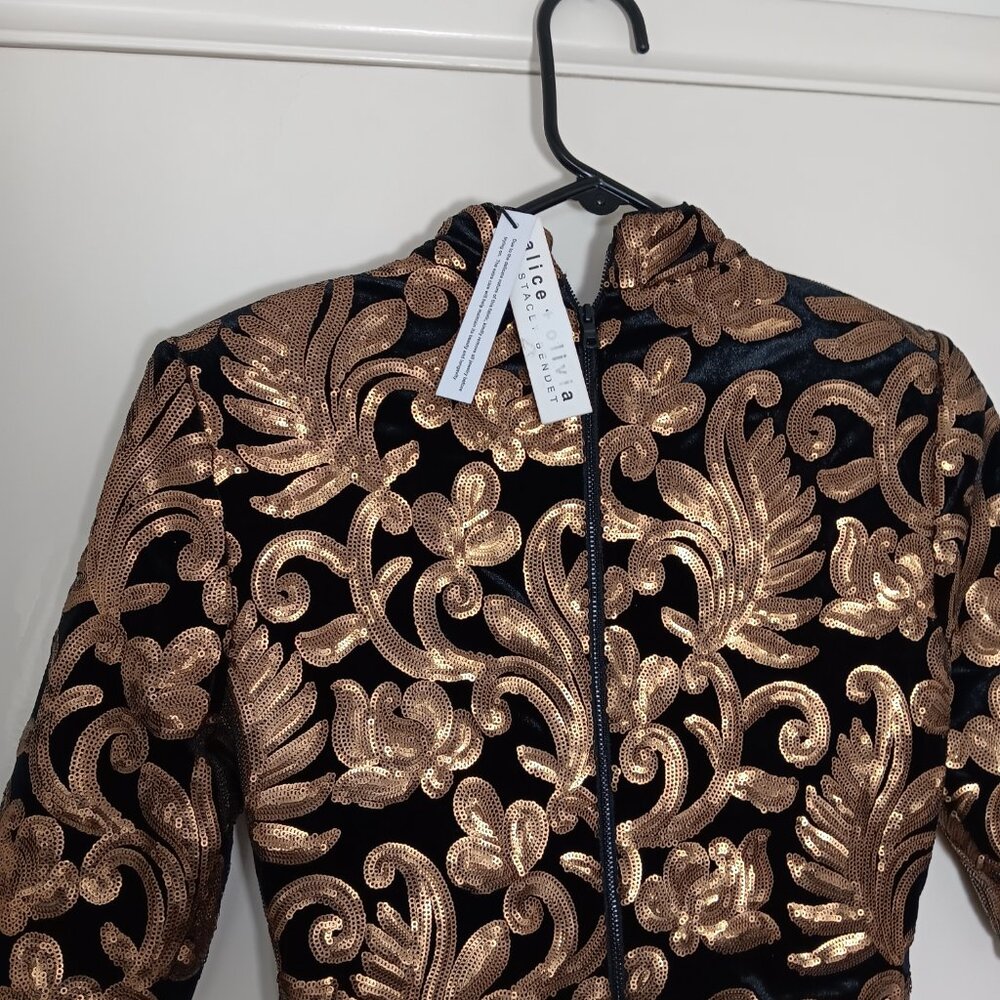 alice +olivia inka mock neck dress in black and gold size6 - Picture 6 of 8